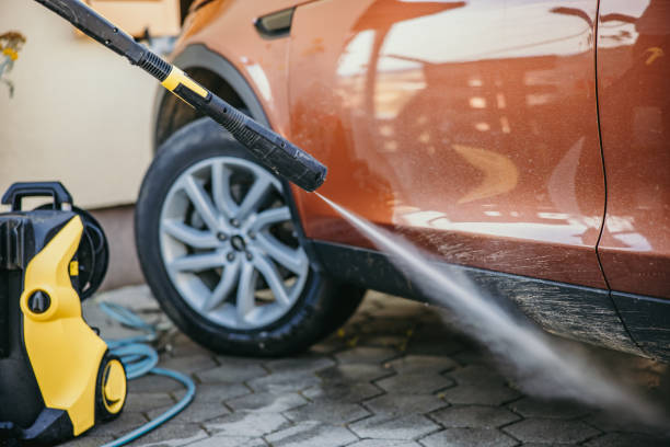 Best Residential Pressure Washing Services  in Leetsdale, PA